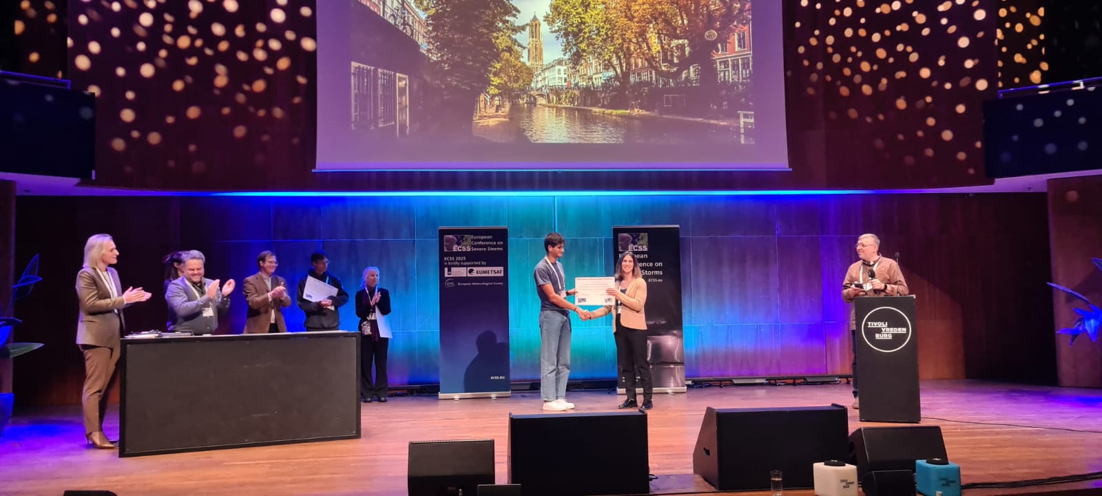  Adrien Burq – Prix du public du meilleur poster 